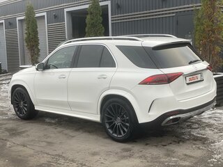 2021 Mercedes-Benz GLE 400 d II (V167), белый, 8300000 рублей, вид 4