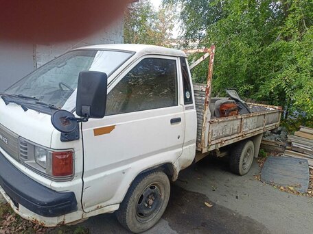 1992 Toyota LiteAce, белый, 380000 рублей, вид 2