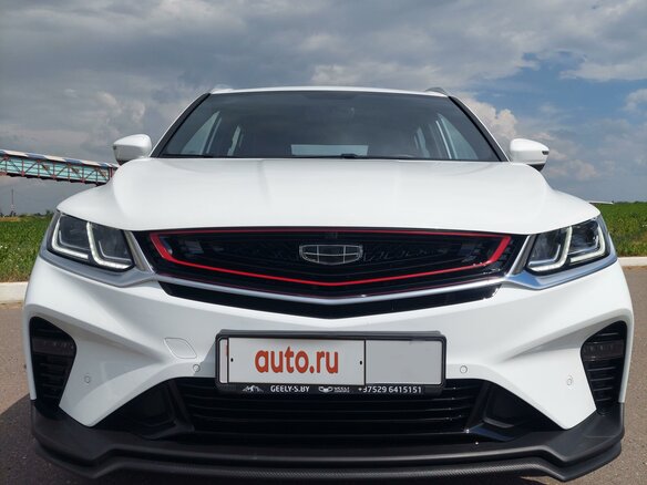 2021 Geely Coolray I, белый, 1730000 рублей - вид 1