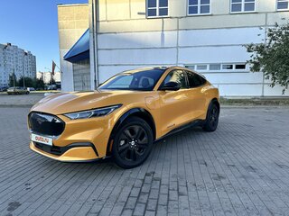 2022 Ford Mustang Mach-E 98 kWh I, жёлтый, 2750000 рублей, вид 1