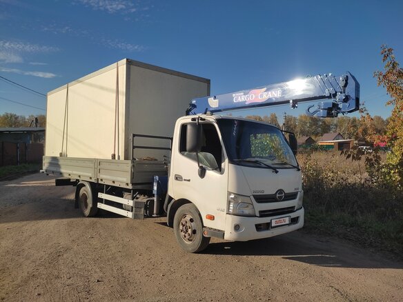 2013 Hino Series 300 (Dutro), белый, 3390000 рублей - вид 4