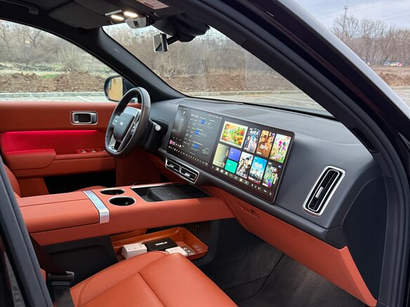 2024 Li Auto (Lixiang) L9 52.3 kWh I Рестайлинг, чёрный, 9000000 рублей - вид 10
