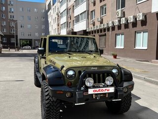 2013 Jeep Wrangler III (JK), зелёный, 4200000 рублей, вид 2