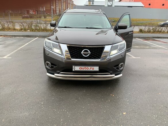 2015 Nissan Pathfinder IV, коричневый, 2000000 рублей