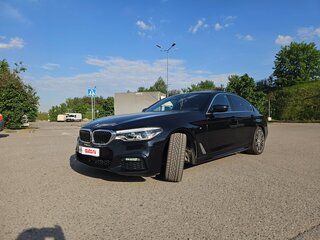 2019 BMW 5 серии 530i VII (G30/G31/G38), синий, 4000000 рублей, вид 4