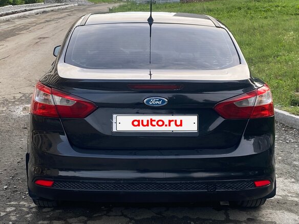 2011 Ford Focus III, чёрный - вид 5