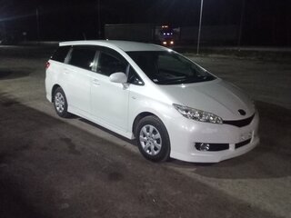 2010 Toyota Wish II, белый, 1275000 рублей, вид 1