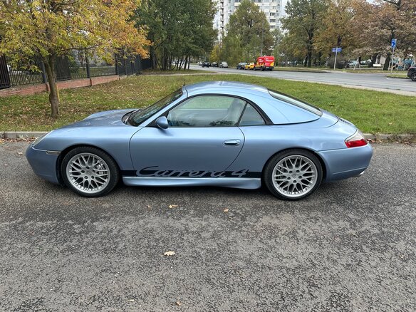 1999 Porsche 911 Carrera 4 V (996), голубой, 3900000 рублей - вид 17