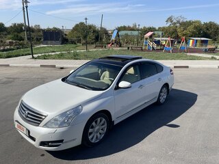 2011 Nissan Teana II (J32), белый, 1400000 рублей, вид 1