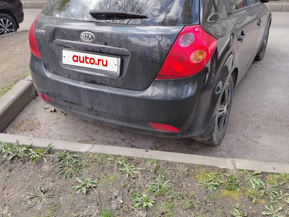 2009 Kia Ceed I, чёрный, 700000 рублей - вид 3