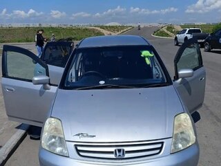 2001 Honda Stream I, серый, 515000 рублей, вид 1