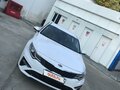 2019 Kia Optima IV Рестайлинг, белый, 2500000 рублей - вид 8