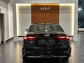 2025 Kia Cerato IV Рестайлинг, чёрный - вид 4