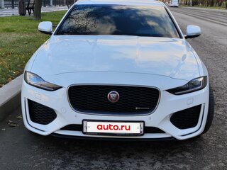 2019 Jaguar XE I Рестайлинг, белый, 3550000 рублей, вид 2