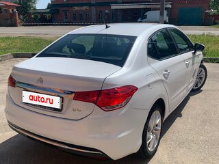 2016 Citroen C4 II, белый, 900000 рублей, вид 3