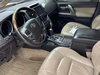 2008 Toyota Land Cruiser 200 Series, бежевый, 2550000 рублей, вид 5