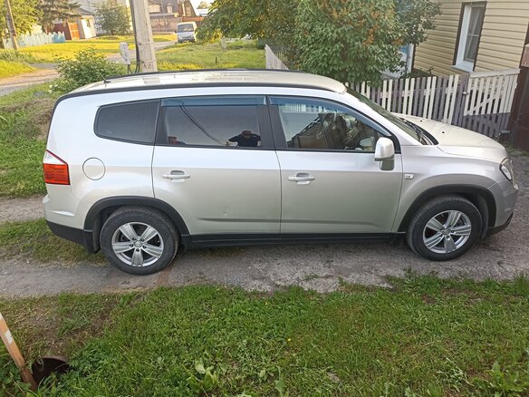 2011 Chevrolet Orlando I, серебристый, 950000 рублей - вид 6