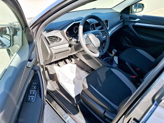 2026 Lada (ВАЗ) Vesta I Рестайлинг (NG), серый, 1636000 рублей, вид 4