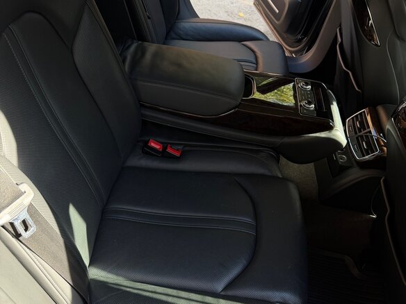 2010 Audi A8 III (D4), чёрный - вид 15