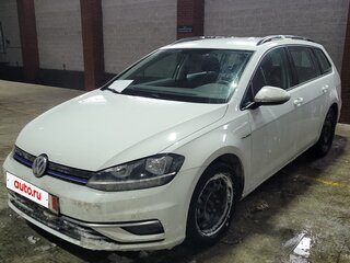 2020 Volkswagen Golf TGI BlueMotion VII Рестайлинг, белый, 1990000 рублей, вид 1