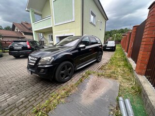 2009 Mercedes-Benz M-Класс 350 II (W164) Рестайлинг, чёрный, 1250000 рублей, вид 1