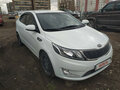2014 Kia Rio 6-speed III, белый - вид 1