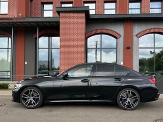 2019 BMW 3 серии 330d VII (G2x), чёрный, 3490000 рублей, вид 5