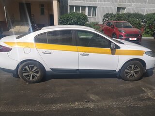 2013 Renault Fluence I, белый, 520000 рублей, вид 3