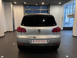 2014 Volkswagen Tiguan I Рестайлинг, серебристый, 1300000 рублей, вид 4