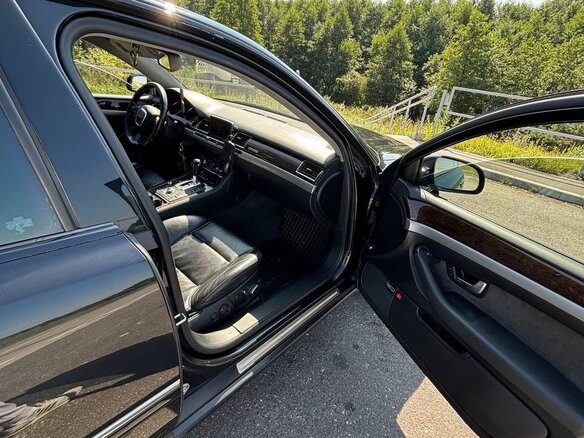 2007 Audi A8 II (D3) Рестайлинг 2, чёрный, 1600000 рублей - вид 9