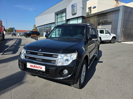 Mitsubishi Pajero IV Рестайлинг 1