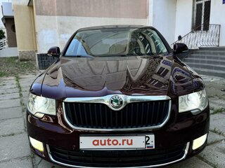 2011 Skoda Superb II, красный, 1300000 рублей, вид 3