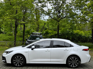 2022 Toyota Corolla Sporty XII (E210) Рестайлинг, белый, 1620000 рублей, вид 5