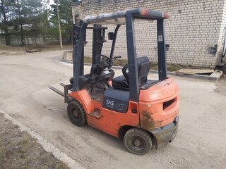 2005 Toyota Газовые и газ-бензиновые, оранжевый, 492448 рублей, вид 3