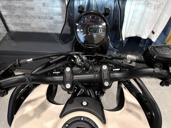 2026 Royal Enfield Himalayan, серебристый, 573000 рублей - вид 9