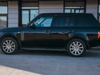 2010 Land Rover Range Rover Supercharged III Рестайлинг 2, чёрный, 2200000 рублей, вид 2