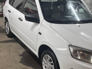 2016 Lada (ВАЗ) Granta I, белый, 399999 рублей, вид 2