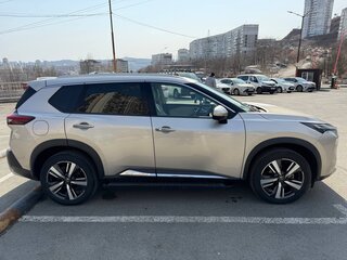 2021 Nissan X-Trail IV, серый, 3150000 рублей, вид 4