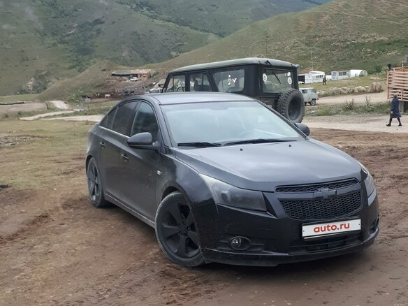 2010 Chevrolet Cruze I, чёрный, 550000 рублей - вид 1