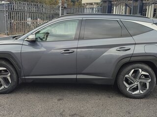 2022 Hyundai Tucson IV, серый, 3200000 рублей, вид 2