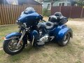 2018 Harley-Davidson Tri Glide, синий, 2000000 рублей - вид 9