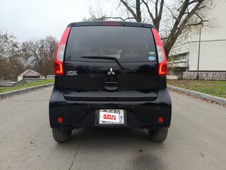 2018 Mitsubishi eK Wagon III Рестайлинг, чёрный, 950000 рублей, вид 3