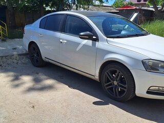 2011 Volkswagen Passat B7, белый, 725000 рублей, вид 1