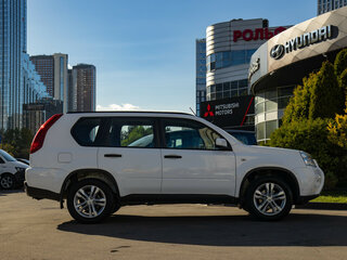 2012 Nissan X-Trail II Рестайлинг, белый, 1318000 рублей, вид 3
