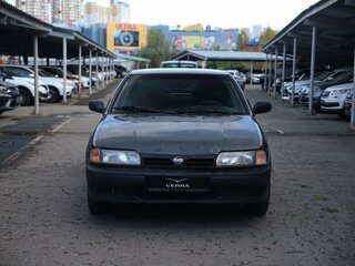 1991 Nissan Primera I (P10), серый, 90000 рублей, вид 2