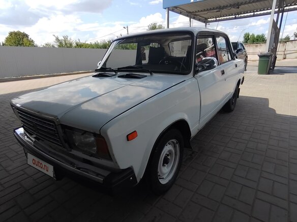 2001 Lada (ВАЗ) 2107, белый, 130000 рублей - вид 1