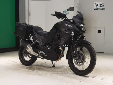 2018 Kawasaki Versys-X 300, чёрный, 530000 рублей, вид 3