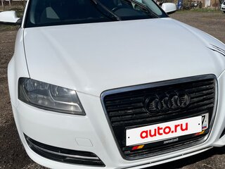 2011 Audi A3 II (8P) Рестайлинг 2, белый, 900000 рублей, вид 2