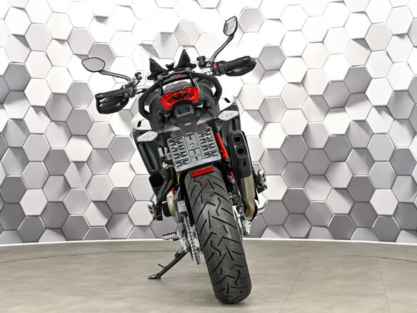 2025 Ducati Multistrada V4, белый, 2829000 рублей - вид 5