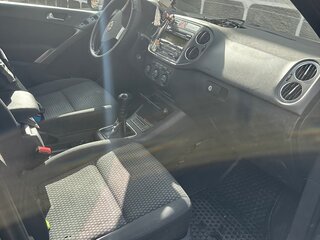 2008 Volkswagen Tiguan I, чёрный, 600000 рублей, вид 1